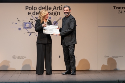 Inaugurazione congiunta dell'a.a. 2025/2026 - 27/03/2026 <br> Gaia Bindi consegna il Diploma Honoris Causa a Yuri Ancarani. Foto: Antonio Viscido